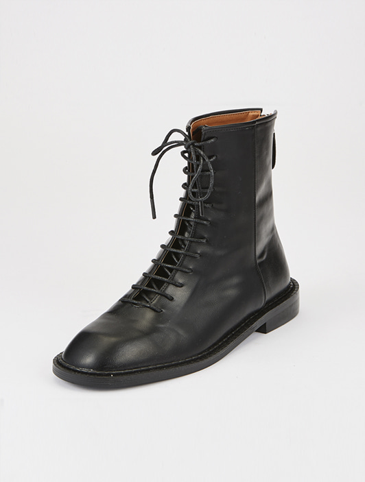 Lace-up Boots (Black)