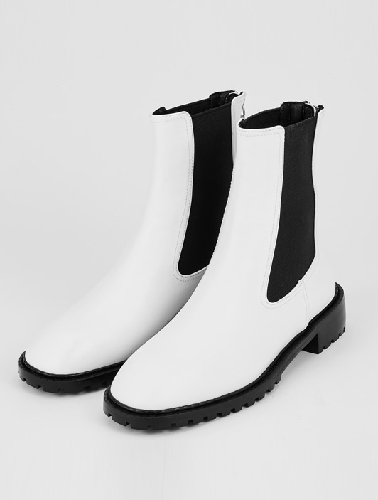 [ITZY 예지 착용]Chelsea Ankle Boots (White)