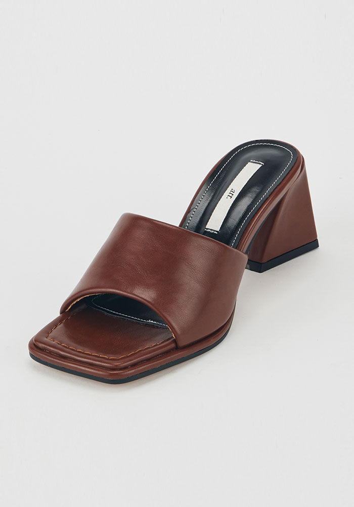 block mule heel (Brown)