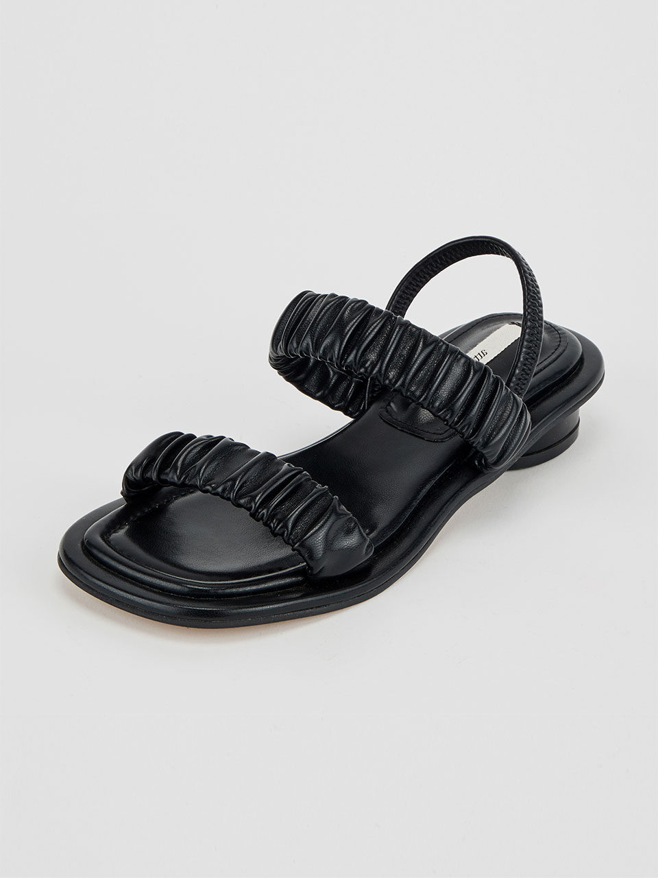 Shirring Strap Sandal (Black)