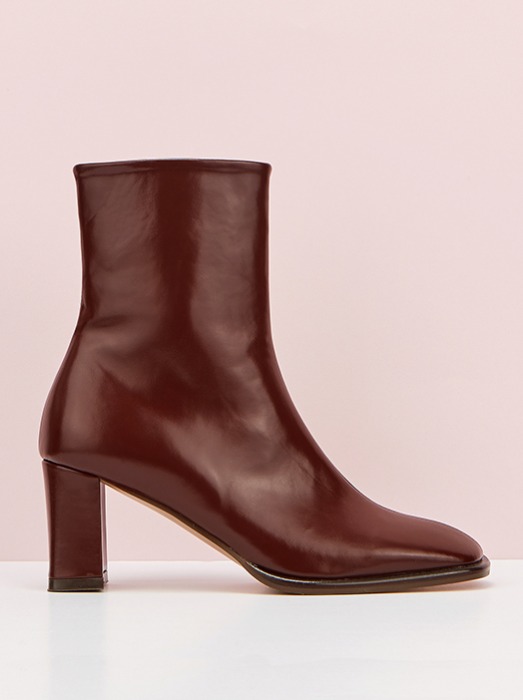 Slimline Ankle Boots (Brown)