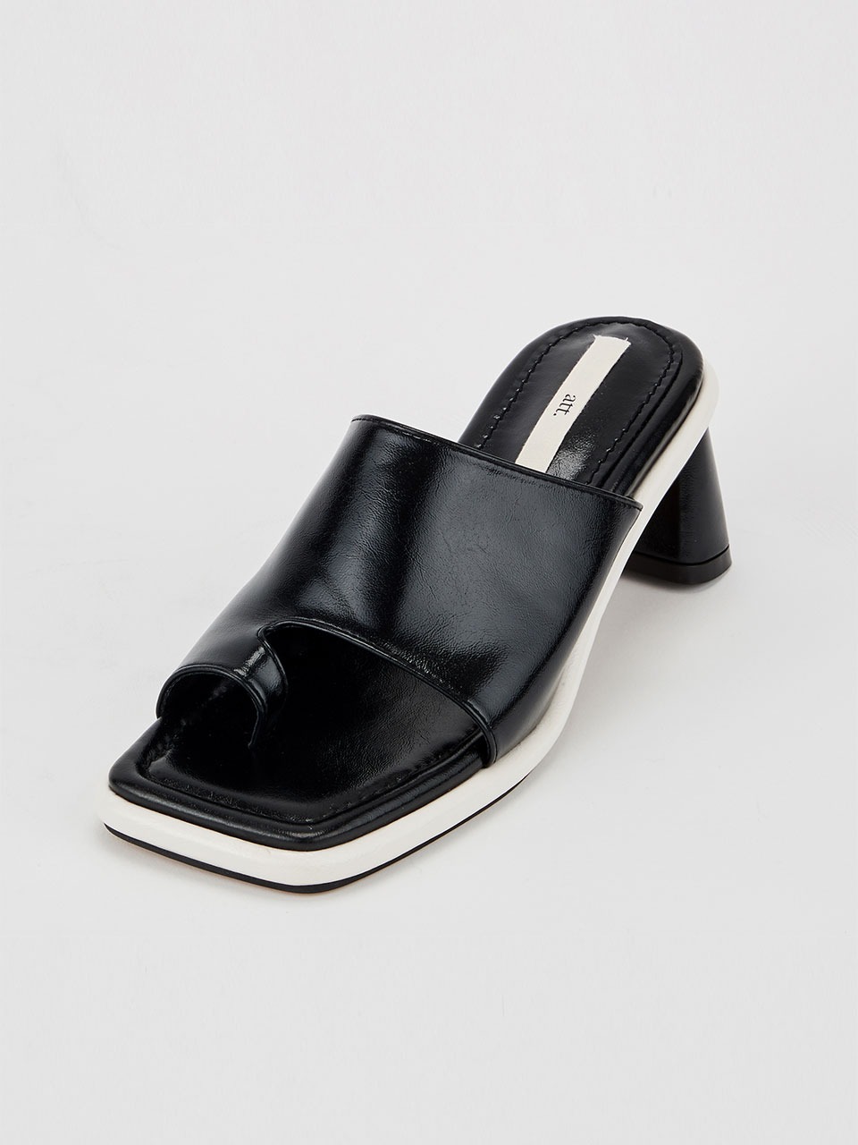 [바로배송] Open toe sandals (Black)