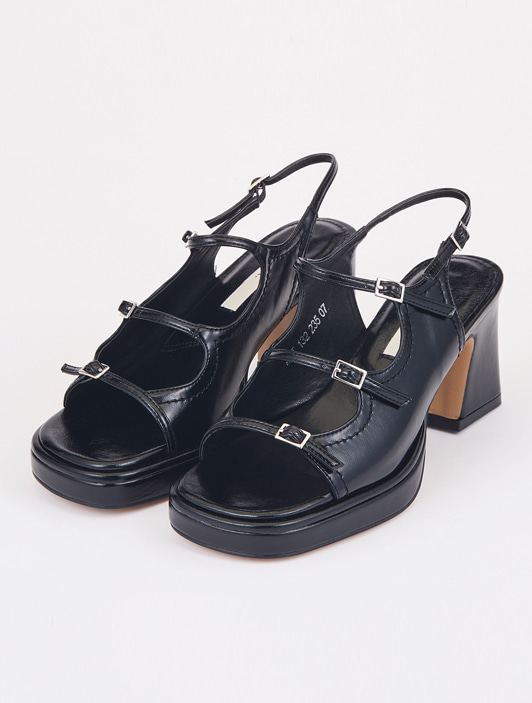 [한선화 착용]Strap Sandal Heel (Black)