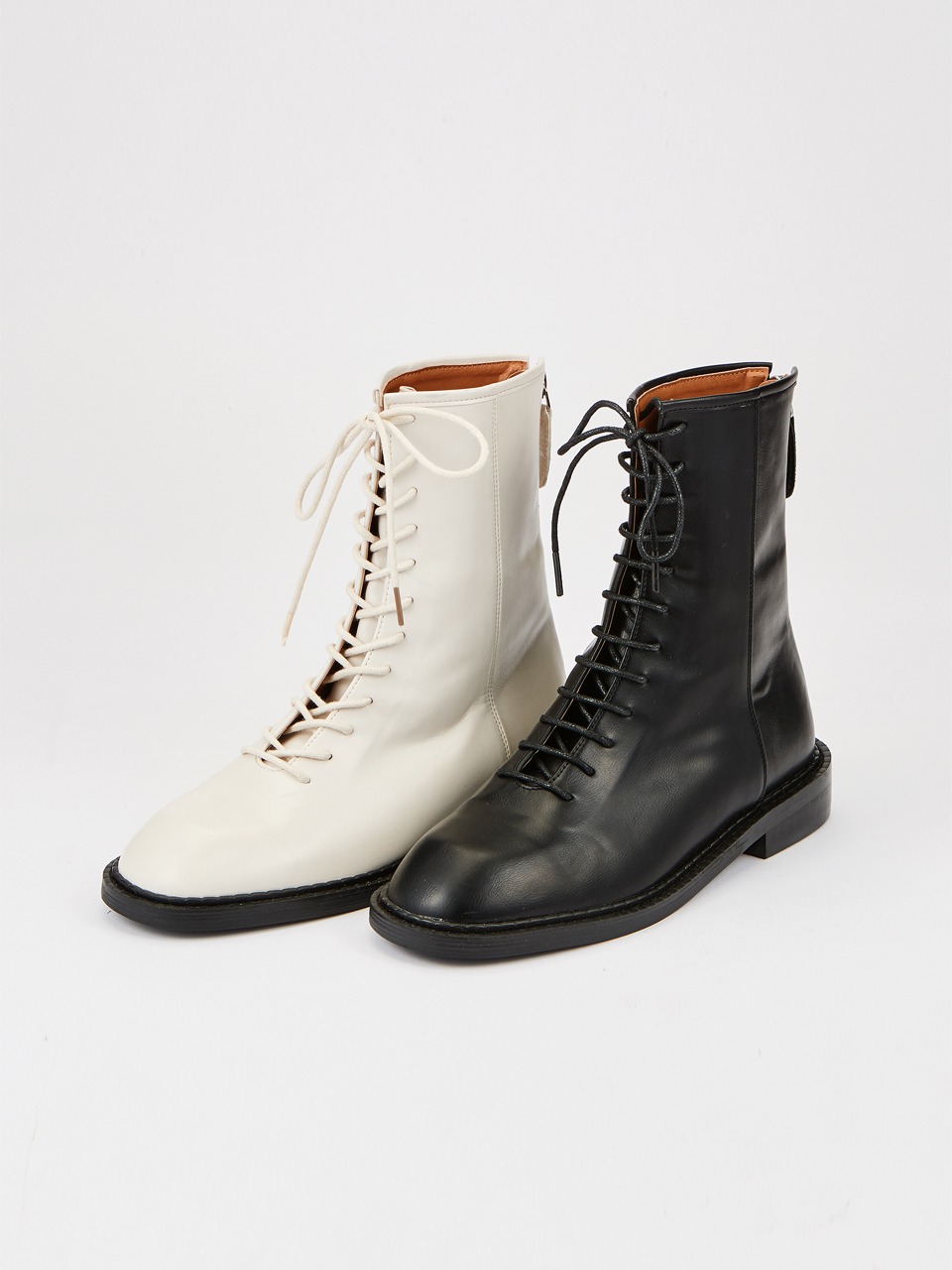 [Clearance] Lace-up Boots (2colors)