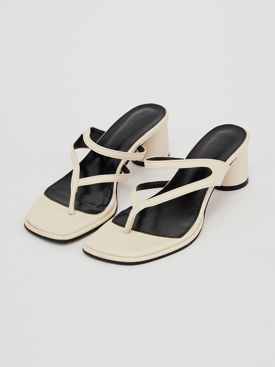 [Clearance] Strappy Sandal Heel (White)